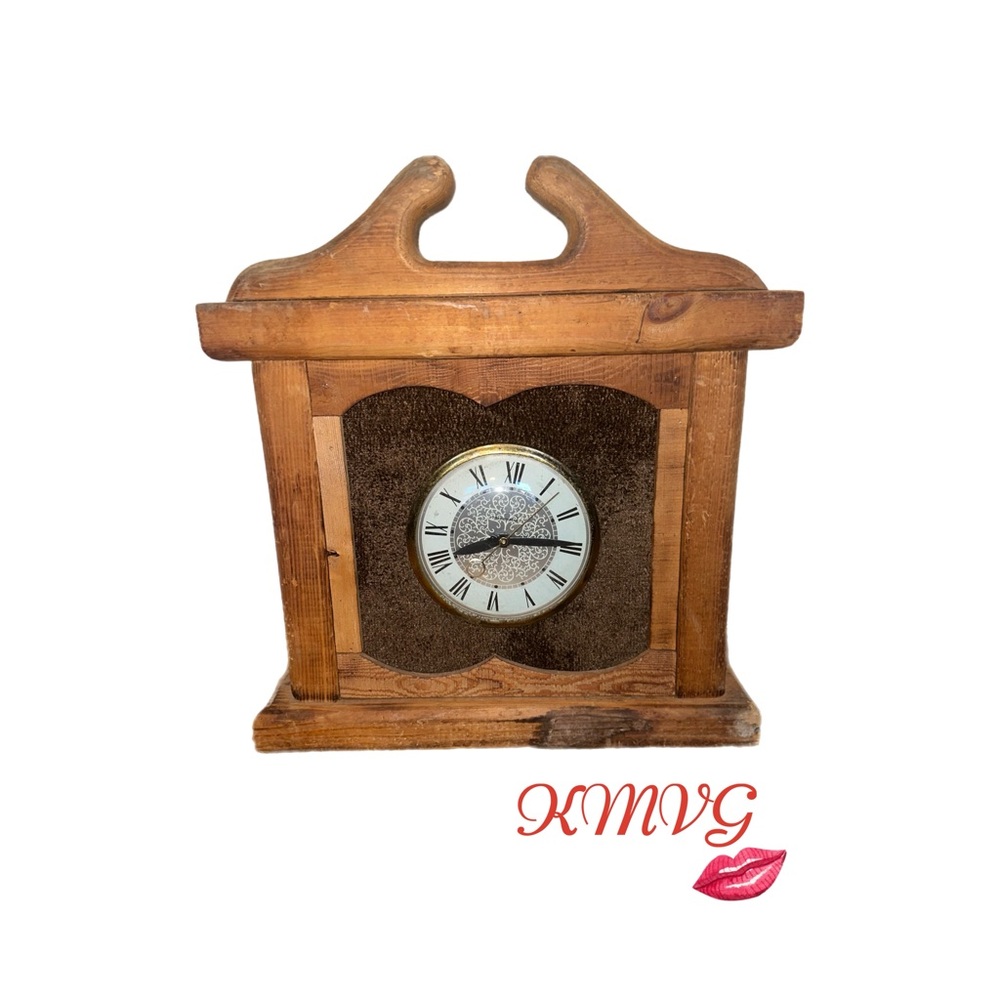 Vintage Lanshire Mid Century Retro Mantle Clock Works! (plug in) 16.5” x 15” x 4